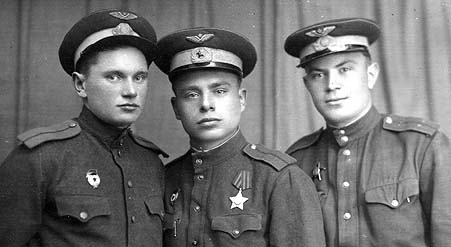 Список жителей Топчихинского района награждённых в годы Великой Отечественной войны тремя и более боевыми наградами